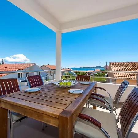 Arausa With Pool V Appartement Vodice